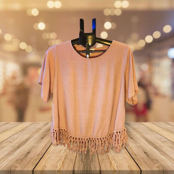 ๐ธ Umgee Boho Fringe Hem Top โ Soft Blush Pink Small - Picture 1 of 6